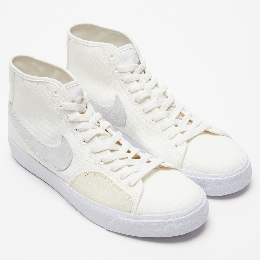 *LIKE NEW* Nike SB Blazer Court MID (Summit White)